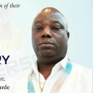 Meet your Posher, Ademola